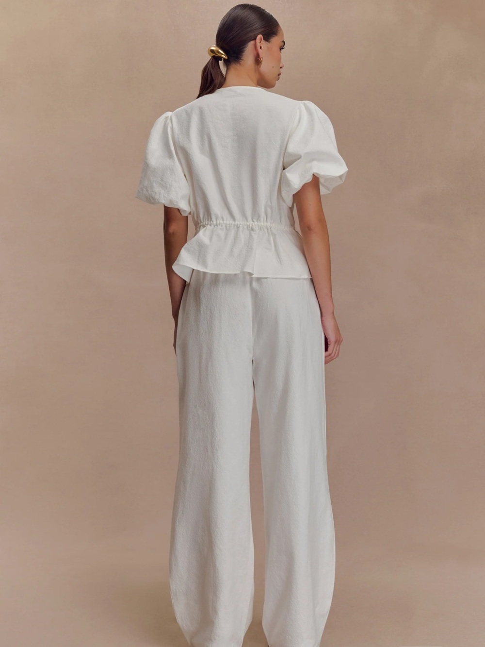 MESHKI emilie puff sleeve white top - Picture 6 of 7